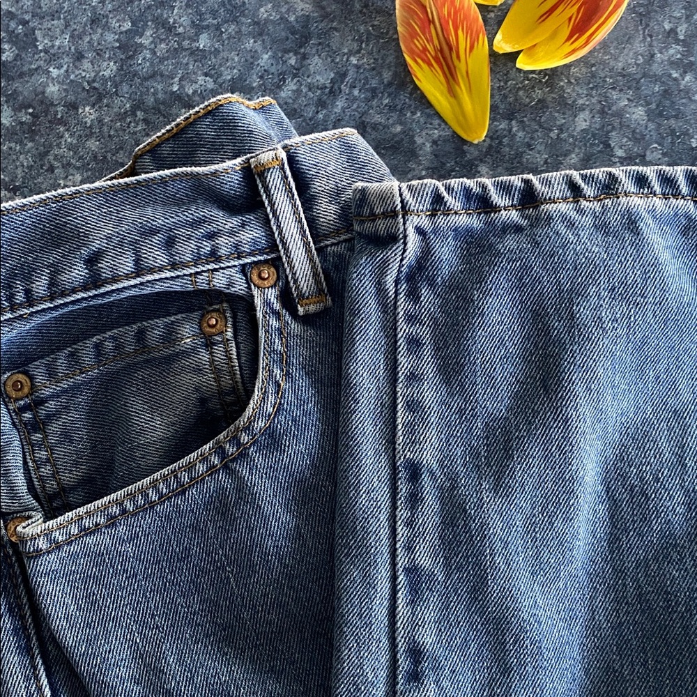 Levi 505 Strauss & Co Blue Denim Jeans - Picture 3 of 3